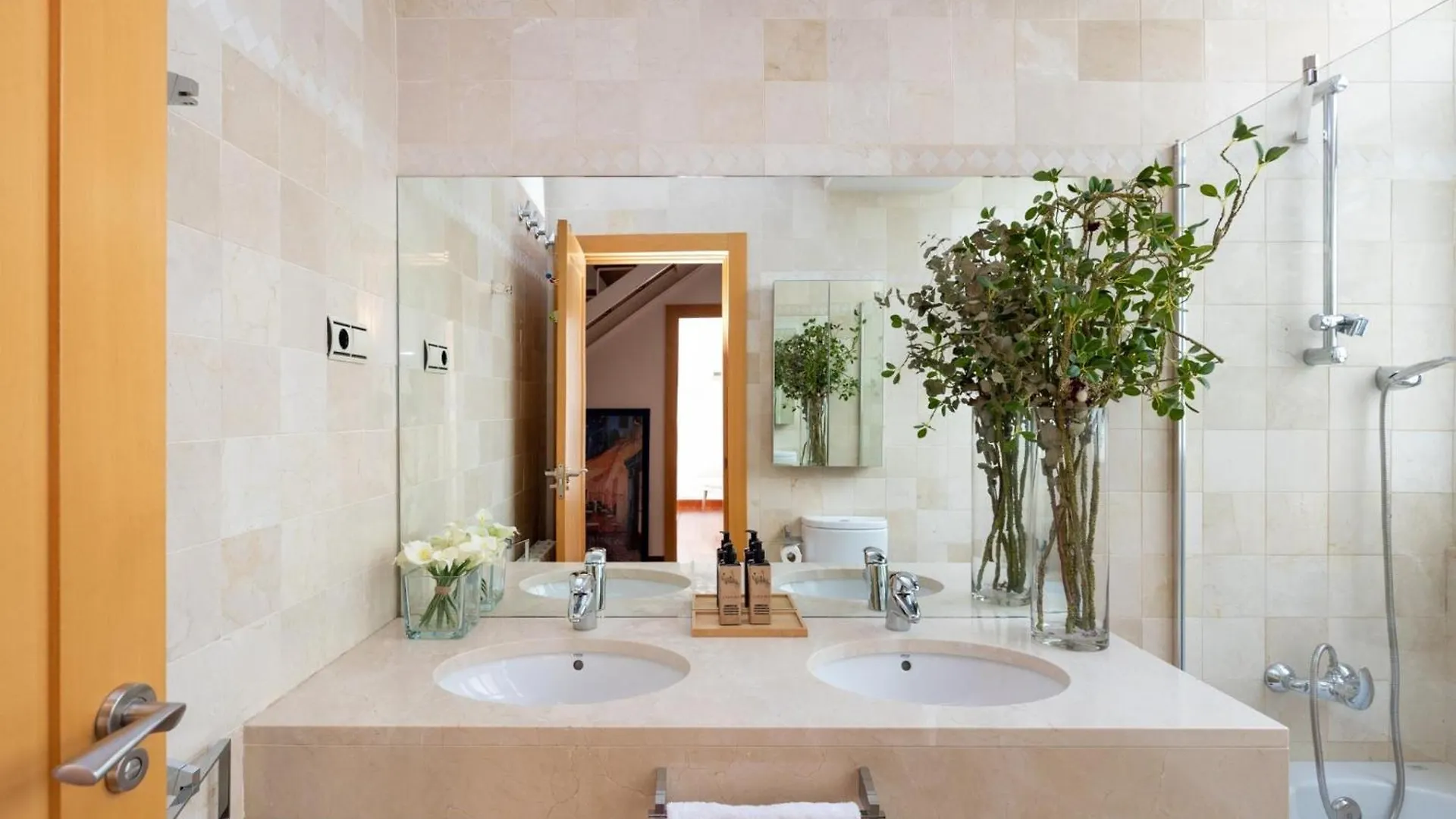 Ganivet Luxury Penthouse Apartment Granada Spain
